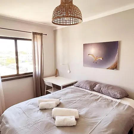 Sandycamps Surf House Casa de hóspedes *