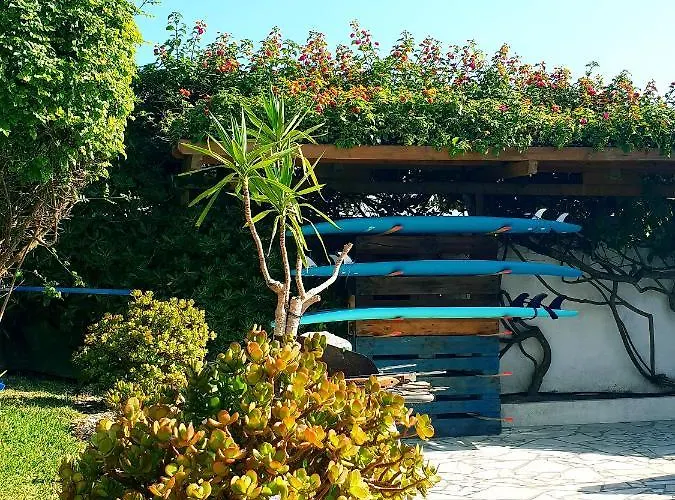 Casa de hóspedes Sandycamps Surf House