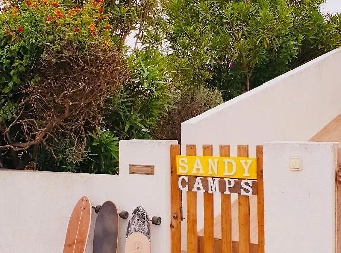 Casa de hóspedes Sandycamps Surf House Baleal