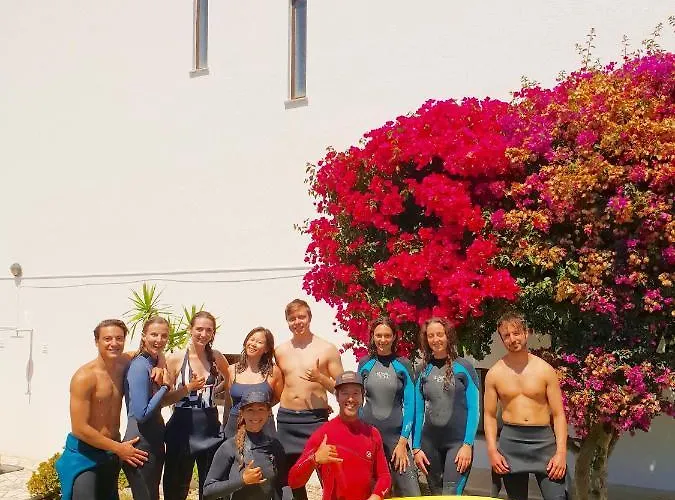 Casa de hóspedes Sandycamps Surf House *