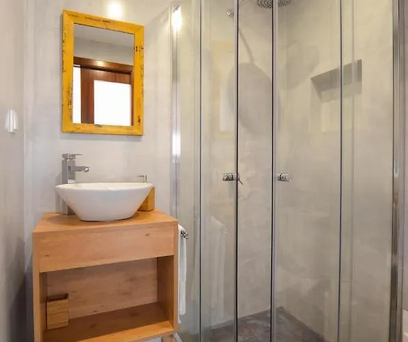 Sandycamps Surf House Casa de hóspedes Baleal