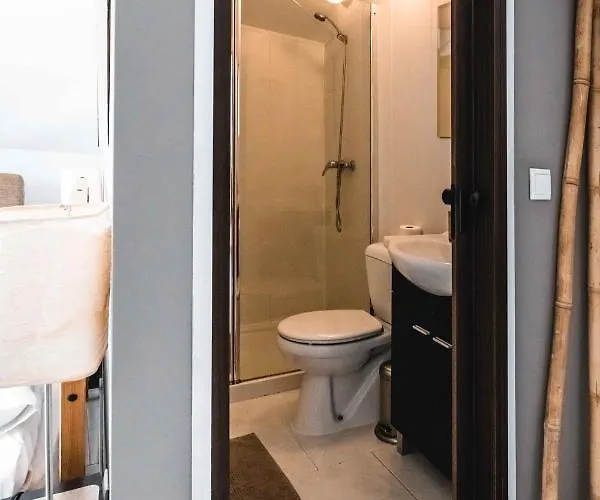 Sandycamps Surf House Baleal