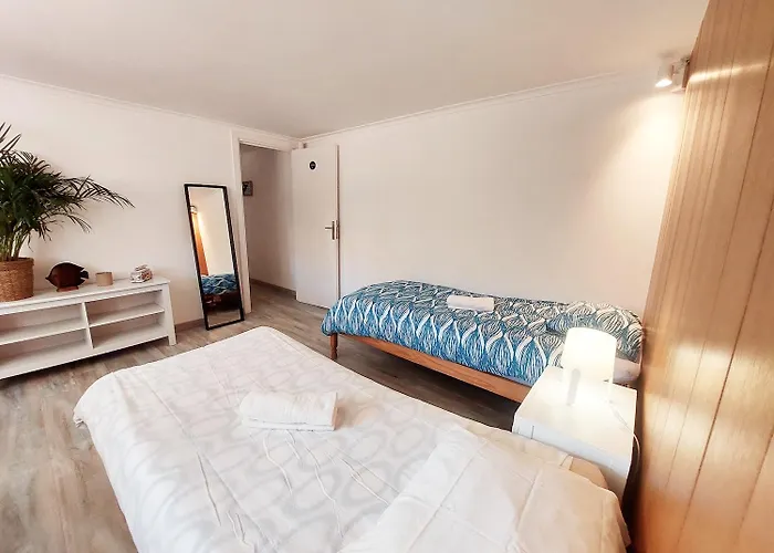 Casa de hóspedes Sandycamps Surf House